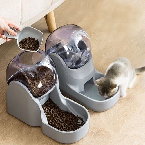 Distributeur nourriture chat design