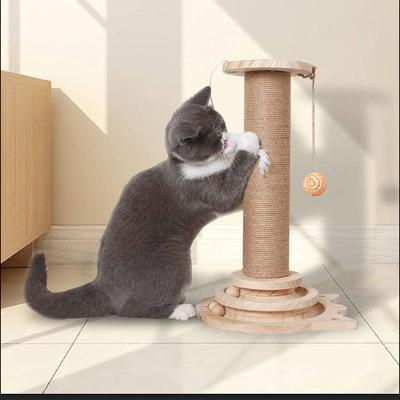 Griffoir pour chat - arbre en bois